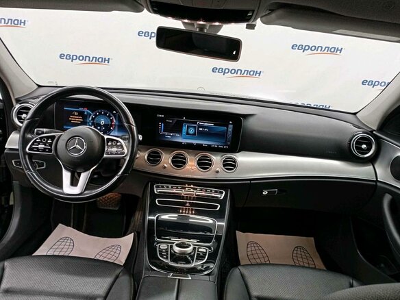 2020 Mercedes-Benz E-Класс 200 V (W213, S213, C238), чёрный, 2948468 рублей - вид 4