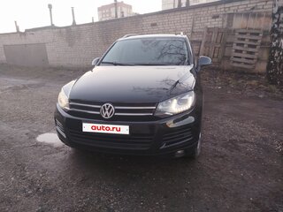 2013 Volkswagen Touareg II, чёрный, 1975000 рублей, вид 2