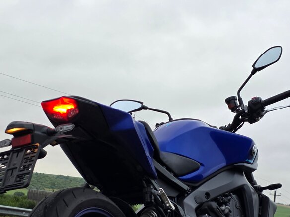2024 Yamaha MT-09 (FZ-09), синий, 1450000 рублей - вид 3