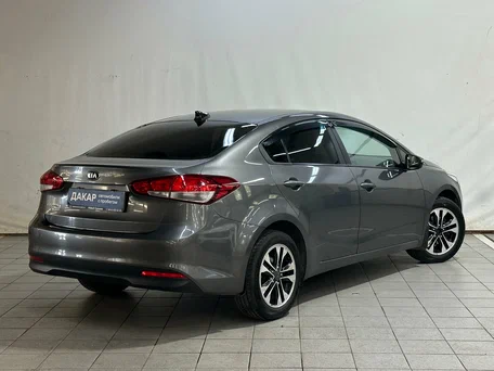 2019 Kia Cerato III Рестайлинг (Classic), серый, 970000 рублей, вид 3