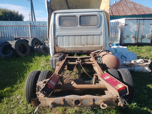 1997 ГАЗ 2747, белый, 90000 рублей - вид 1