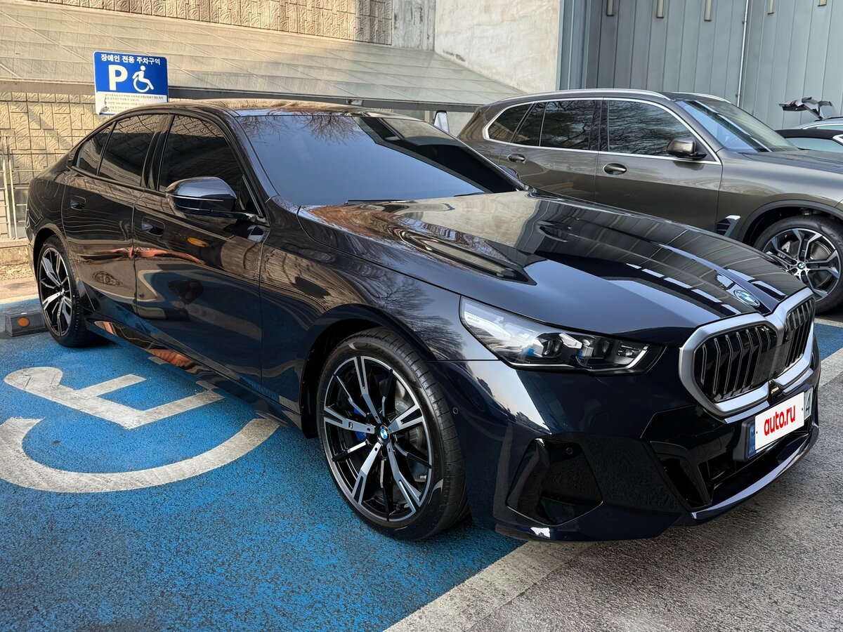 Открыть фотографии: BMW 5 серии VIII (G60/G61/G68)