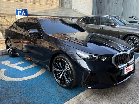 BMW 5 серии VIII (G60/G61/G68)