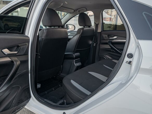 2024 Lada (ВАЗ) Vesta I Рестайлинг (NG), белый, 1260000 рублей - вид 10