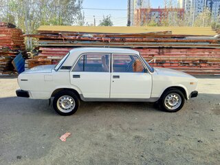1986 Lada (ВАЗ) 2105, белый, 125000 рублей, вид 3