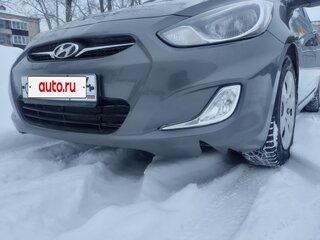 2012 Hyundai Solaris I, серый, 750000 рублей, вид 2