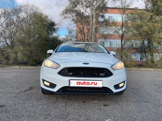 2015 Ford Focus III Рестайлинг, белый, 910000 рублей, вид 3