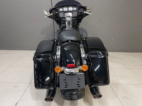 2018 Harley-Davidson Street Glide, чёрный, 1650000 рублей, вид 4