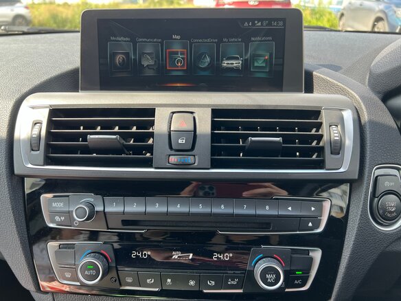 2016 BMW 1 серии 118i II (F20/F21) Рестайлинг, чёрный, 1599000 рублей - вид 16