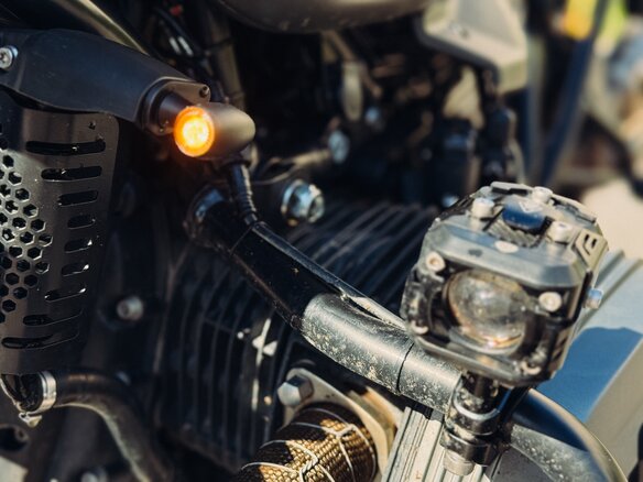 2018 BMW R Nine T Scrambler, серебристый, 1150000 рублей - вид 17