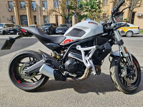 2019 Ducati Monster 797, белый, 640000 рублей, вид 5