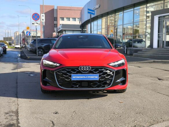 2025 Audi A5 L Sportback III (B10), красный, 6450000 рублей - вид 1