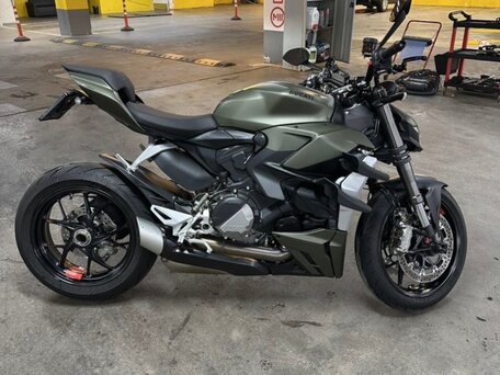 2024 Ducati Streetfighter V2, зелёный, 2700000 рублей, вид 2