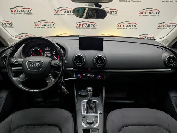 2014 Audi A3 III (8V), красный - вид 13