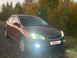 2007 Ford Focus II, красный, 315000 рублей, вид 3