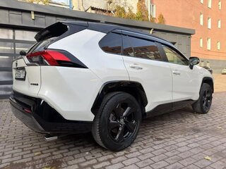 2019 Toyota RAV4 V (XA50), белый, 3500000 рублей, вид 4
