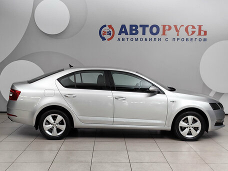 2019 Skoda Octavia III (A7) Рестайлинг, серебристый, 2099000 рублей, вид 5