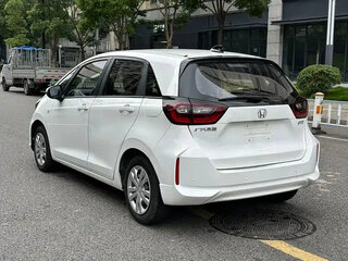 2022 Honda Fit IV, белый, 1100004 рублей, вид 5