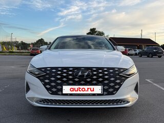 2021 Hyundai Grandeur VI Рестайлинг, белый, 3750000 рублей, вид 3