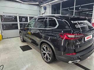 2020 BMW X5 30d IV (G05/G18), чёрный, 7490000 рублей, вид 5