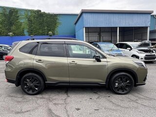2023 Subaru Forester V Рестайлинг, зелёный, 1950069 рублей, вид 3