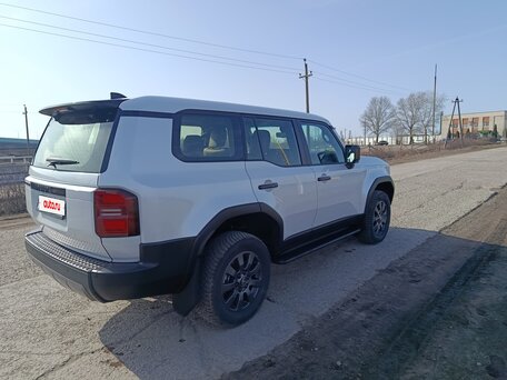 2025 Toyota Land Cruiser Prado 250 Series, белый, 11700000 рублей, вид 4