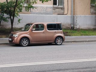 2013 Nissan Cube III (Z12), коричневый, 800000 рублей, вид 4