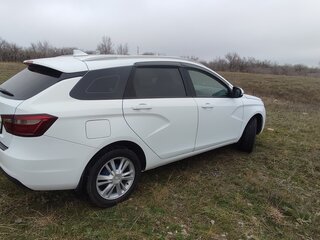 2019 Lada (ВАЗ) Vesta SW I, белый, 1000000 рублей, вид 3