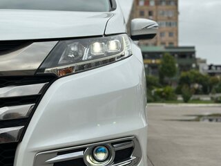 2017 Honda Odyssey V, белый, 2750000 рублей, вид 3