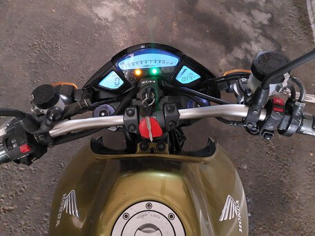2009 Honda CB 1000R, зелёный, 630000 рублей, вид 2