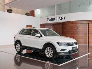2018 Volkswagen Tiguan II, белый, 2590000 рублей, вид 1