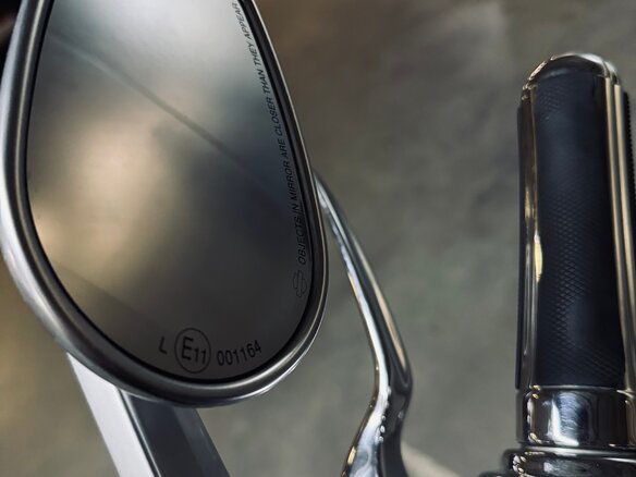 2009 Harley-Davidson V-Rod, чёрный, 1700000 рублей - вид 14