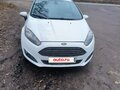 2016 Ford Fiesta Mk6 Рестайлинг, белый, 700000 рублей - вид 1
