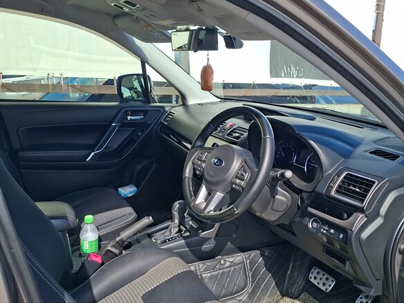 2016 Subaru Forester IV Рестайлинг 2, коричневый, 2300000 рублей - вид 6