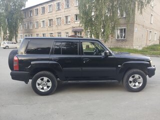 2005 Nissan Patrol V (Y61) Рестайлинг, чёрный, 1520000 рублей, вид 3