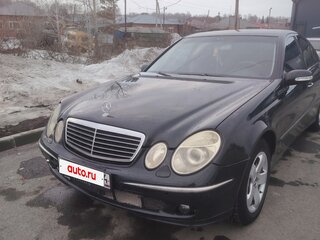 2004 Mercedes-Benz E-Класс 200 III (W211, S211), зелёный, 920000 рублей, вид 4