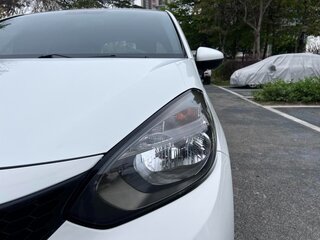 2023 Honda Fit Crosstar IV Рестайлинг, белый, 1469013 рублей, вид 3