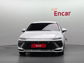 2025 Hyundai Sonata VIII (DN8) Рестайлинг, белый, 4100000 рублей, вид 3