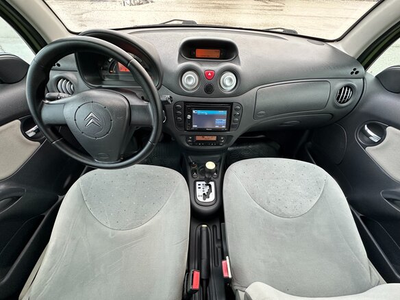2004 Citroen C3 I, зелёный, 447000 рублей - вид 16