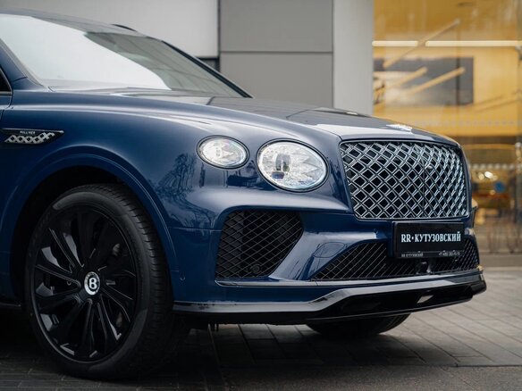 2025 Bentley Bentayga EWB I Рестайлинг, синий, 45000000 рублей - вид 13