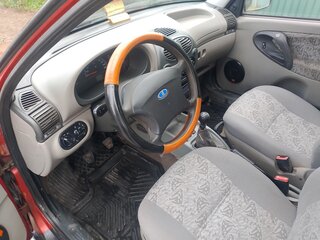 2006 Lada (ВАЗ) Kalina I, красный, 200000 рублей, вид 4