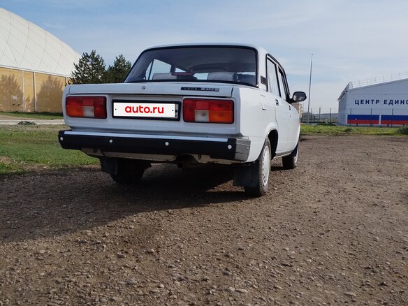 2007 Lada (ВАЗ) 21053-20, белый, 350000 рублей - вид 13