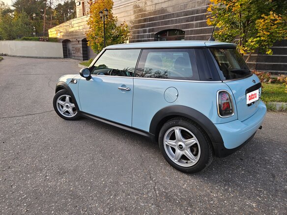 2011 Mini Hatch One II (R56) Рестайлинг, голубой, 830000 рублей - вид 6