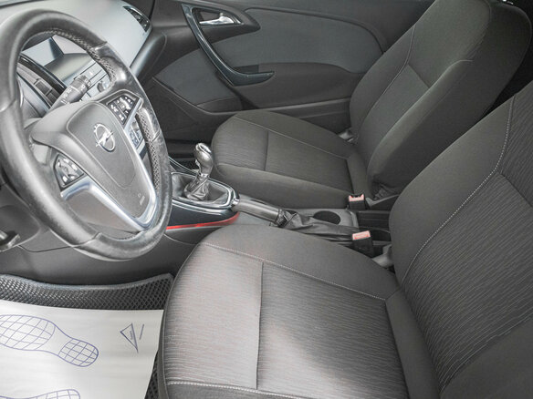 2012 Opel Astra GTC J Рестайлинг, серый, 707130 рублей - вид 7