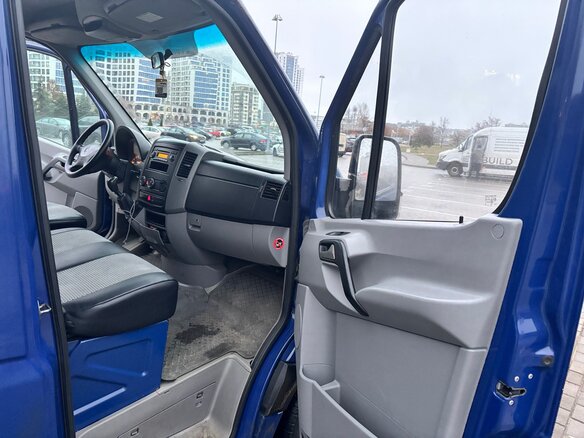 2006 Mercedes-Benz Sprinter, синий, 925000 рублей - вид 19