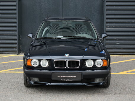 1995 BMW 5 серии 540i III (E34), синий, 3950000 рублей, вид 2