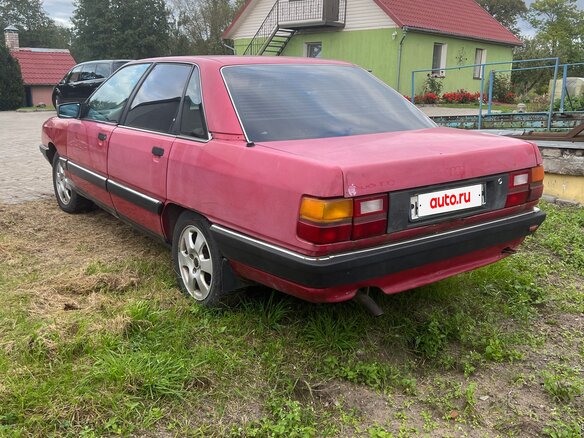 1990 Audi 100 III (C3) Рестайлинг, красный, 150000 рублей - вид 2