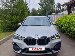 2021 BMW X1 20i xDrive II (F48) Рестайлинг, серебристый, 2650000 рублей, вид 1