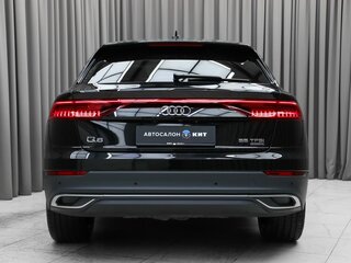 2023 Audi Q8 55 TFSI I (4M), чёрный, 9649000 рублей, вид 5