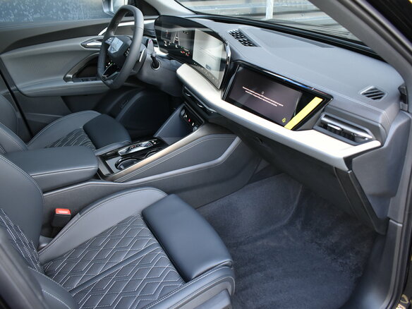 2026 Audi Q5 L III (GU), чёрный - вид 13
